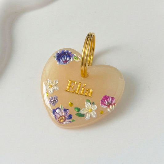 Médaille pour chien personnalisée Cœur de nacre fleuri en résine